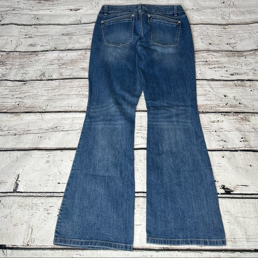 White House Black Market Skinny Flare Jeans Size 8S - Picture 9 of 9